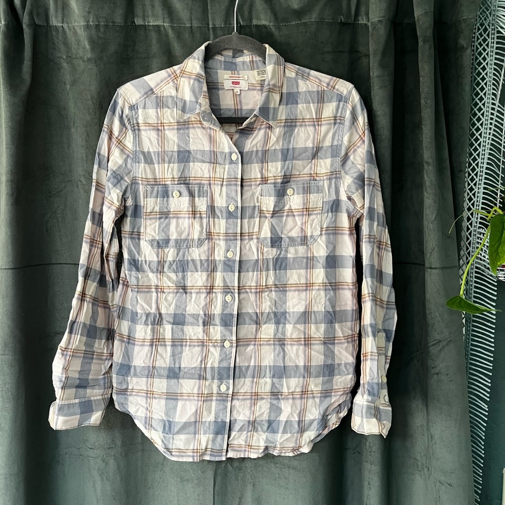 Levi’s Plaid Button Down - image 1